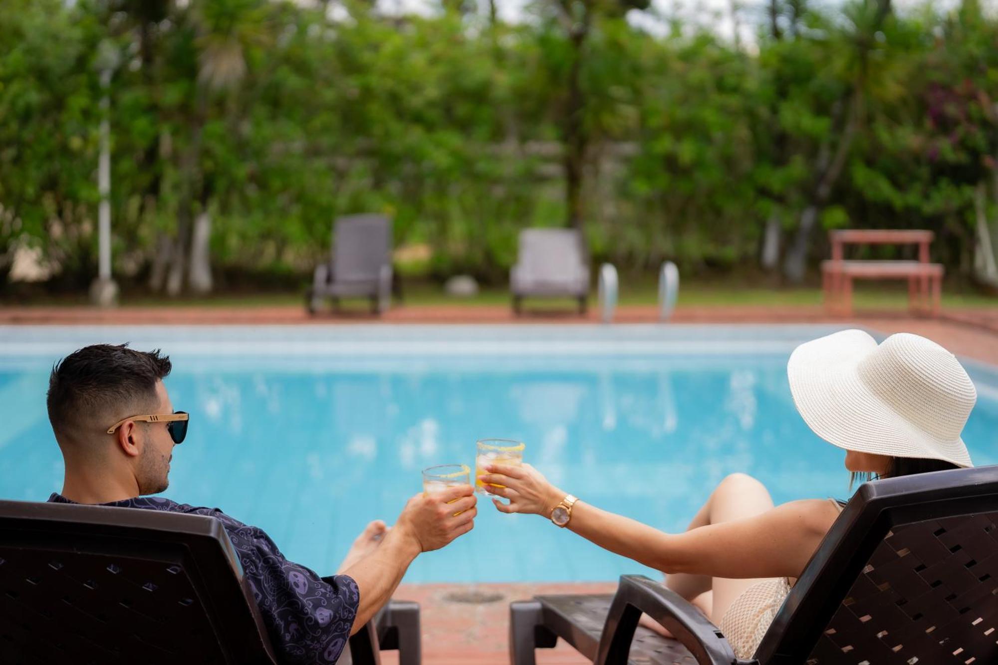 Hotel Campestre Alto Lindo En Guatapé Kültér fotó